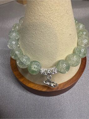 Green Crackle Glass Bead Bracelet with Silver Charm